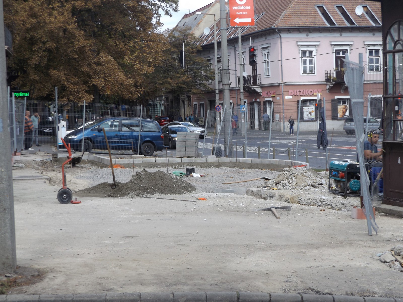 Táncsics tér fejlesztése 7